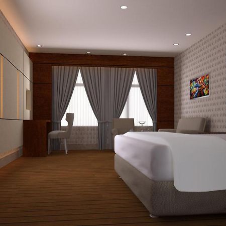 Nirvana Wood Resort & Spa Шімла Екстер'єр фото